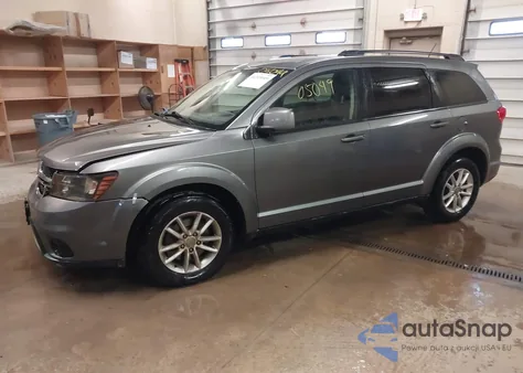 2013 Dodge Journey Sxt z USA, uszkodzony, nr VIN 3C4PDCBG3DT510124